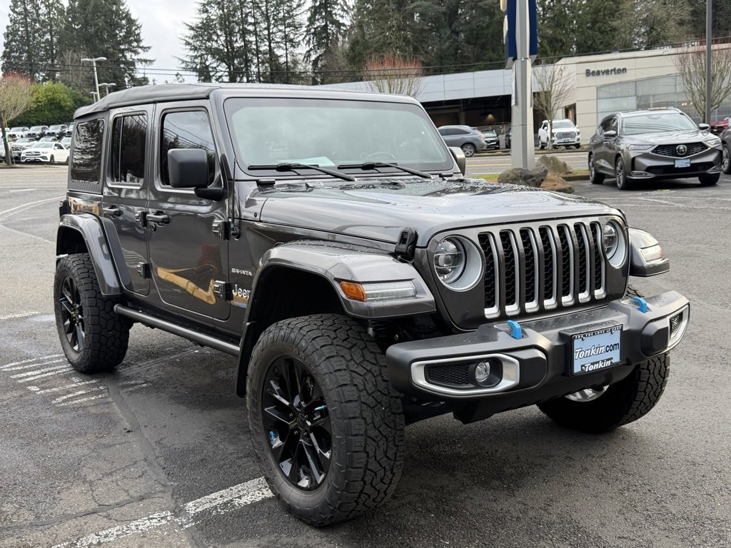 Used 2022 Jeep Wrangler Unlimited Sahara 4xe image 2