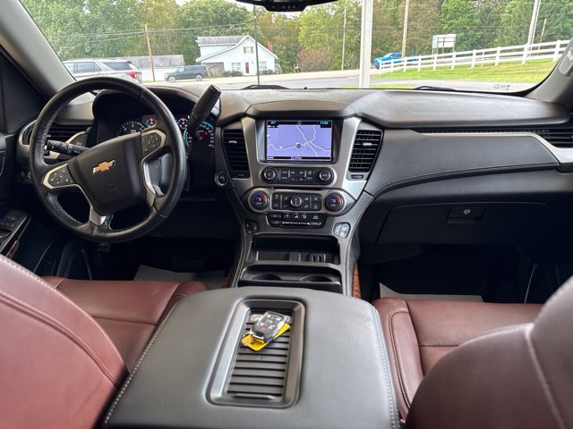 Used 2019 Chevrolet Tahoe Premier w/ Premier Plus Edition AWD/4WD image 32