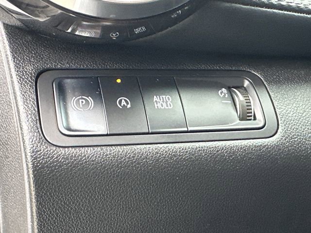 Used 2025 Chevrolet Equinox LT image 23