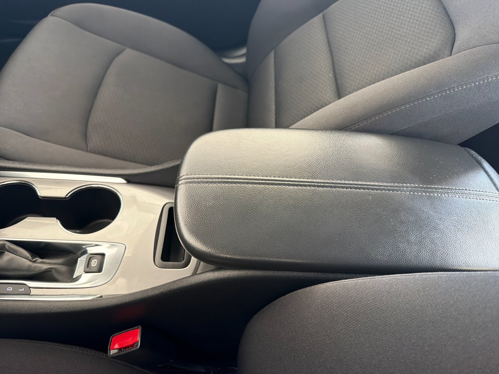 Used 2024 Chevrolet Malibu LT FWD image 22