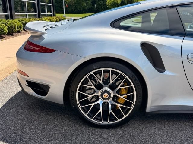 Used 2014 Porsche 911 Turbo S AWD/4WD image 25