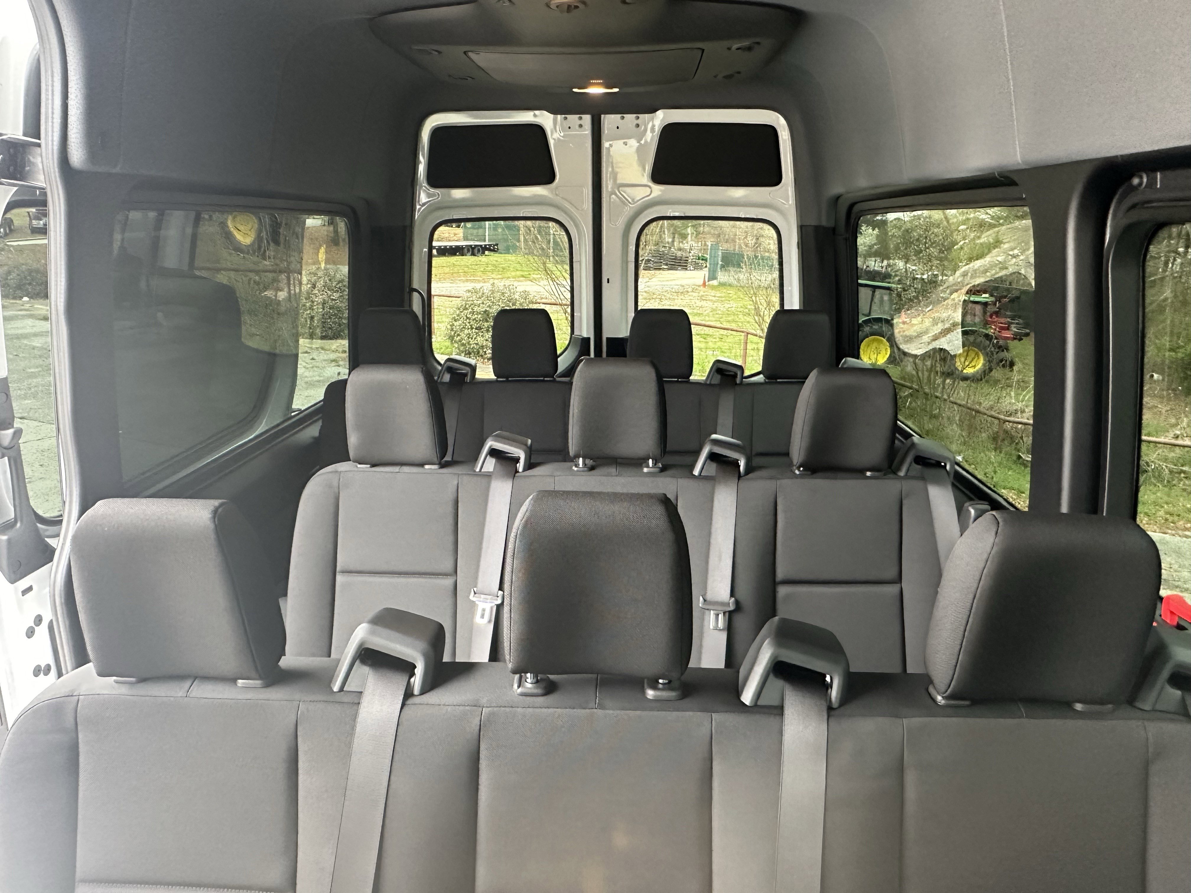 Used 2024 Mercedes-Benz Sprinter 2500 image 19