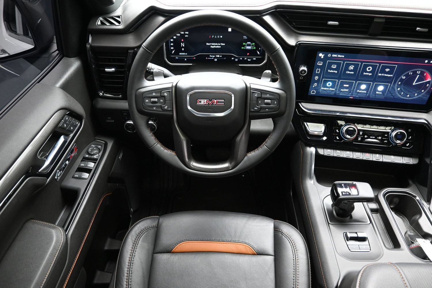 Used 2023 GMC Sierra 1500 AT4 w/ Technology Package AWD/4WD image 25