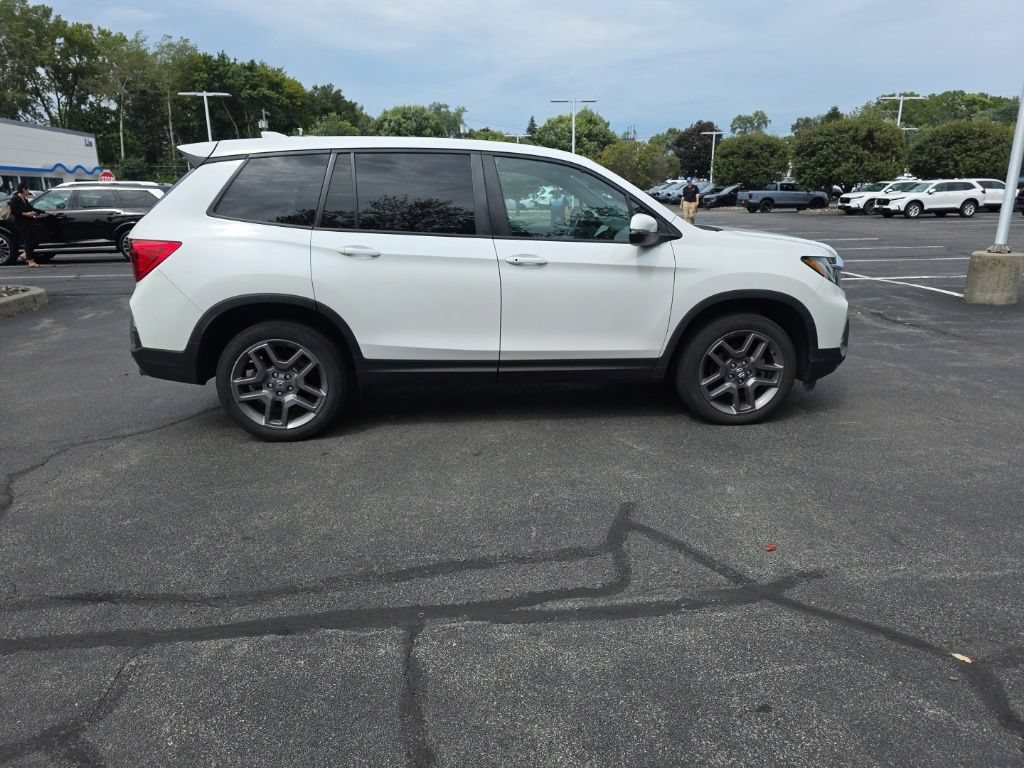 Used 2023 Honda Passport EX-L image 8
