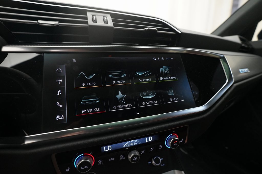 New 2025 Audi Q3 2.0T Premium Plus image 6