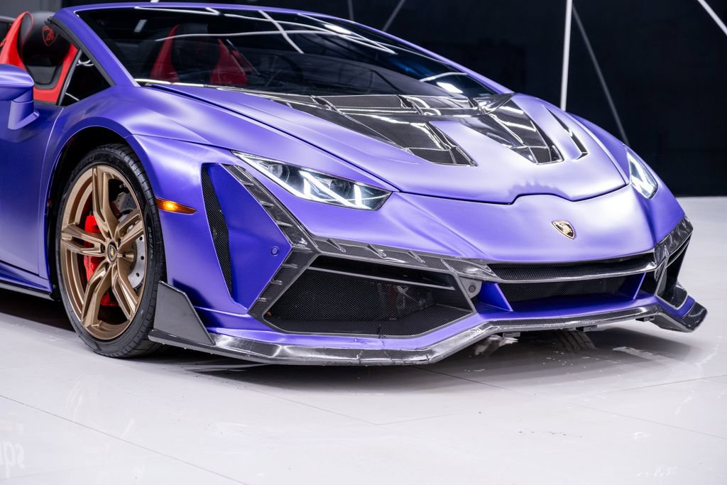 Used 2021 Lamborghini Huracan EVO RWD image 6
