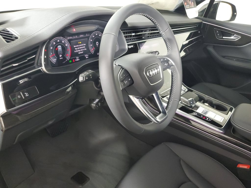 New 2026 Audi Q7 2.0T Premium Plus AWD/4WD image 24