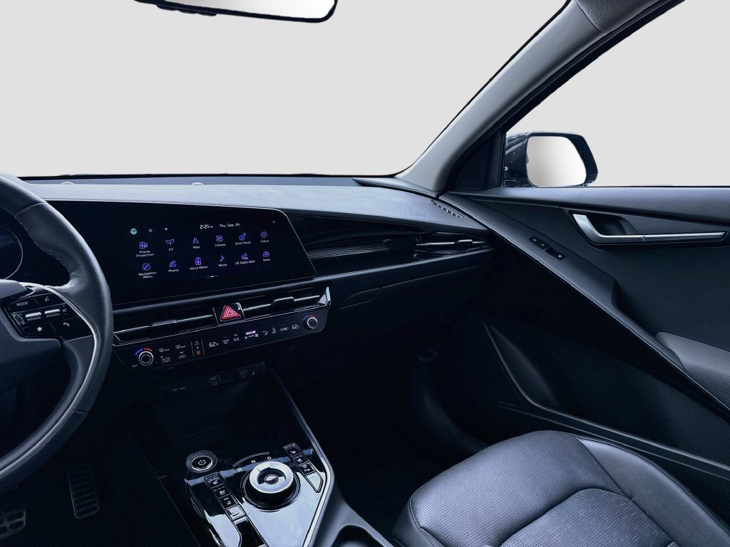 Used 2023 Kia Niro Wave w/ Wave Preserve Package FWD image 26