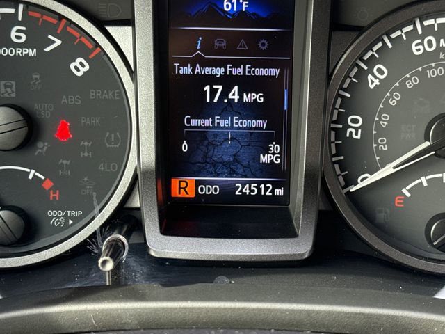 Used 2022 Toyota Tacoma TRD Sport w/ Technology Package image 30