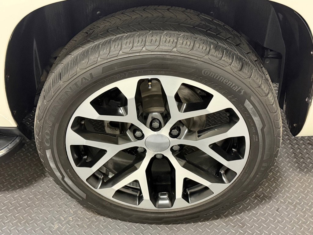 Used 2013 Cadillac Escalade EXT Luxury image 20