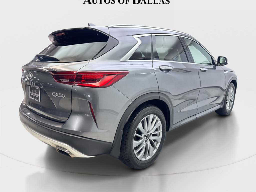 Used 2023 INFINITI QX50 Luxe FWD image 7