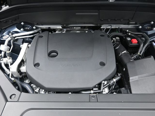 Used 2026 Volvo XC90 B6 Plus w/ Protection Package Premier image 34