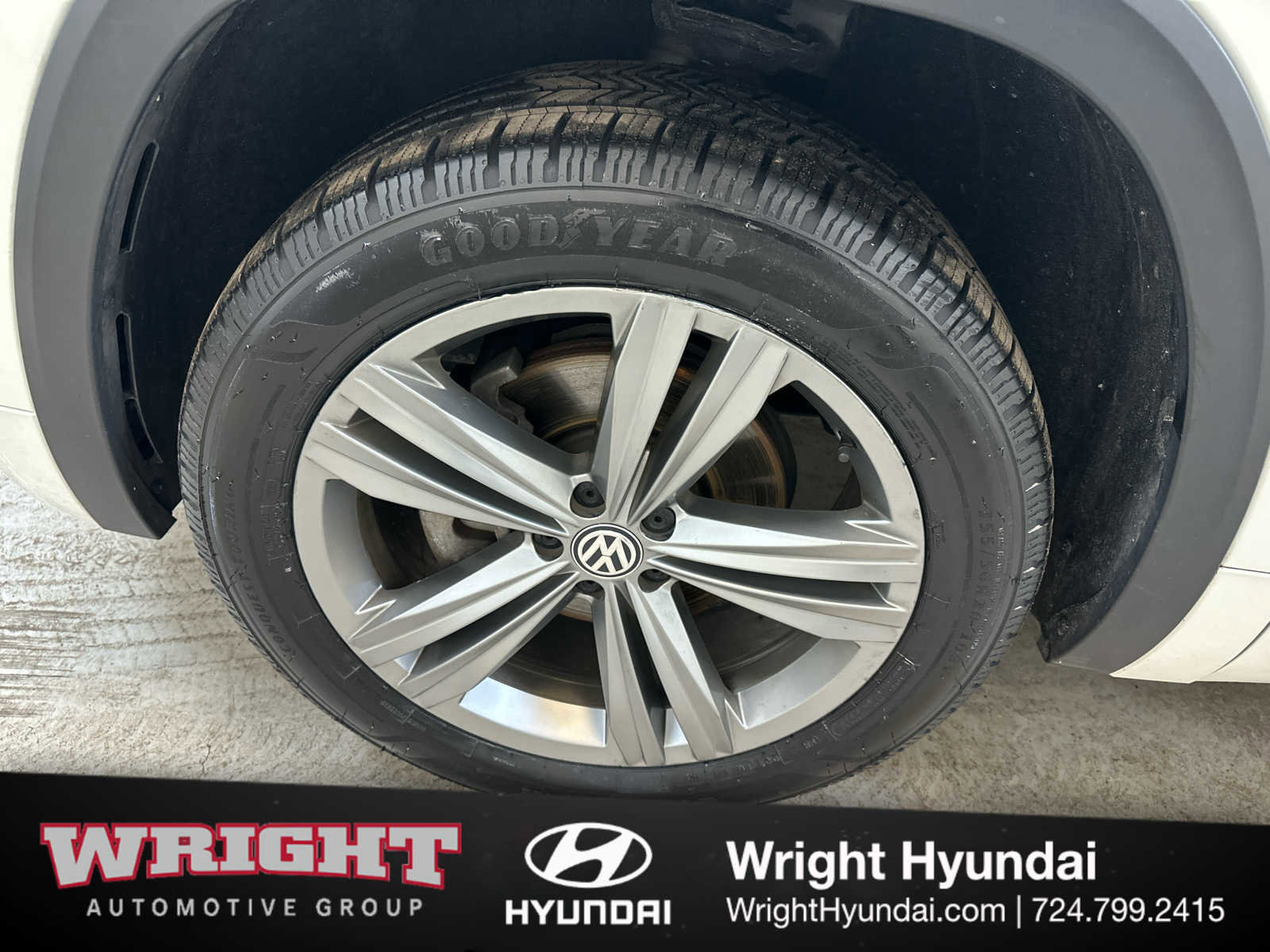 Used 2019 Volkswagen Atlas SE w/ Panoramic Sunroof Package image 8