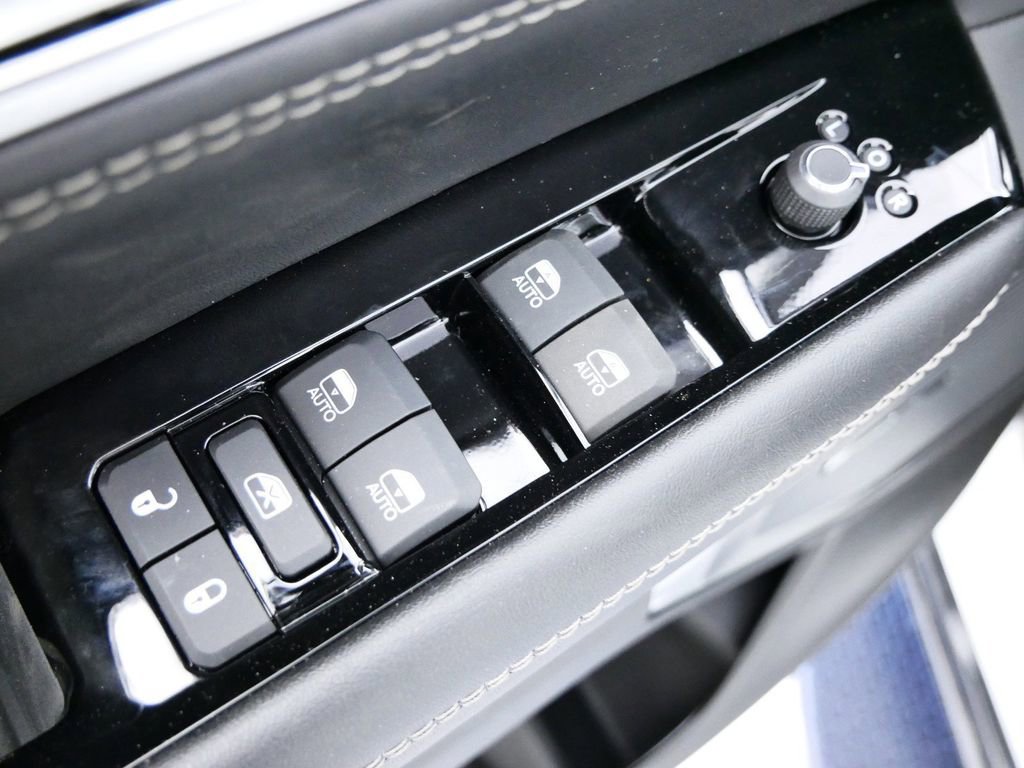 Used 2024 Jeep Wagoneer Series II image 33