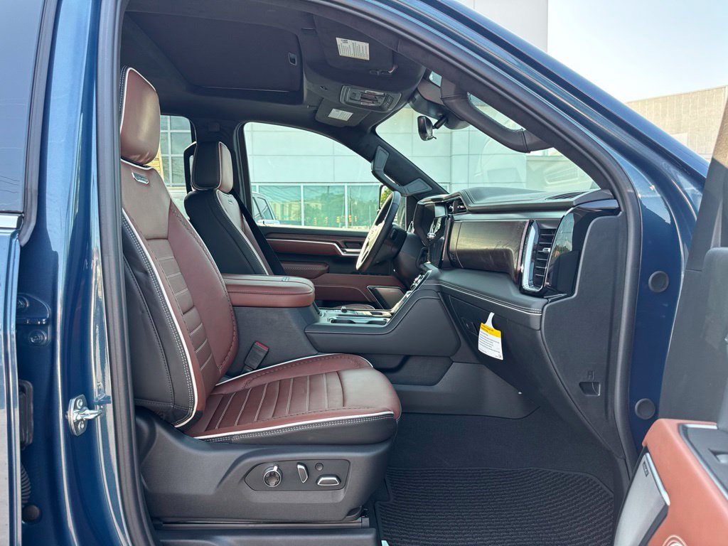 New 2026 GMC Sierra 3500 Denali Ultimate AWD/4WD image 19