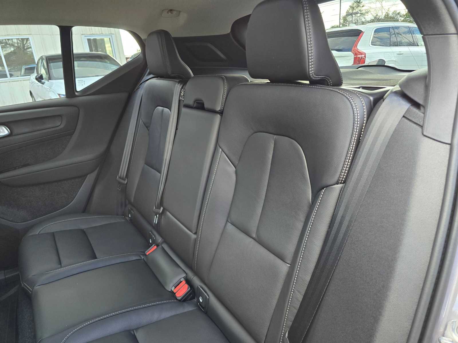 New 2026 Volvo XC40 B5 Plus w/ Protection Package Premier image 17