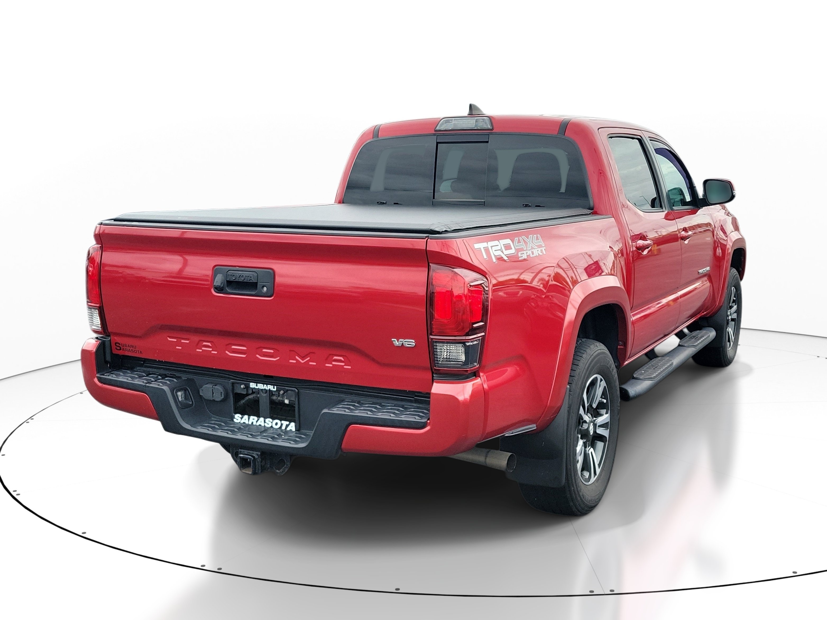 Used 2019 Toyota Tacoma TRD Sport AWD/4WD image 6