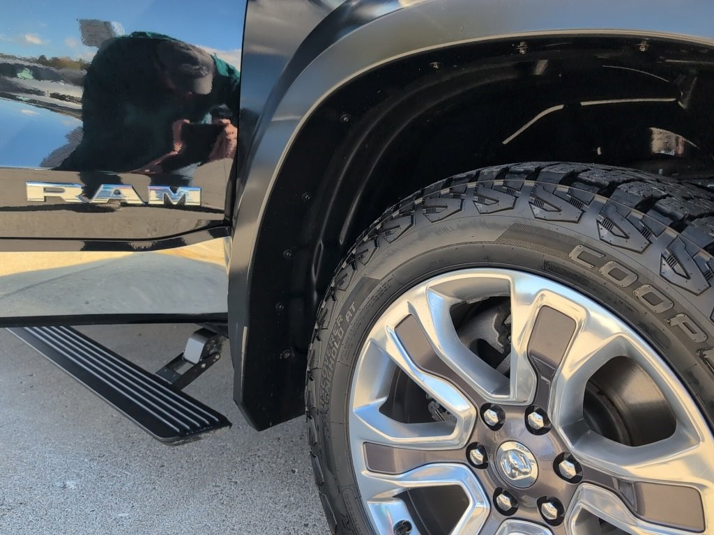 Used 2023 RAM 1500 Limited image 39