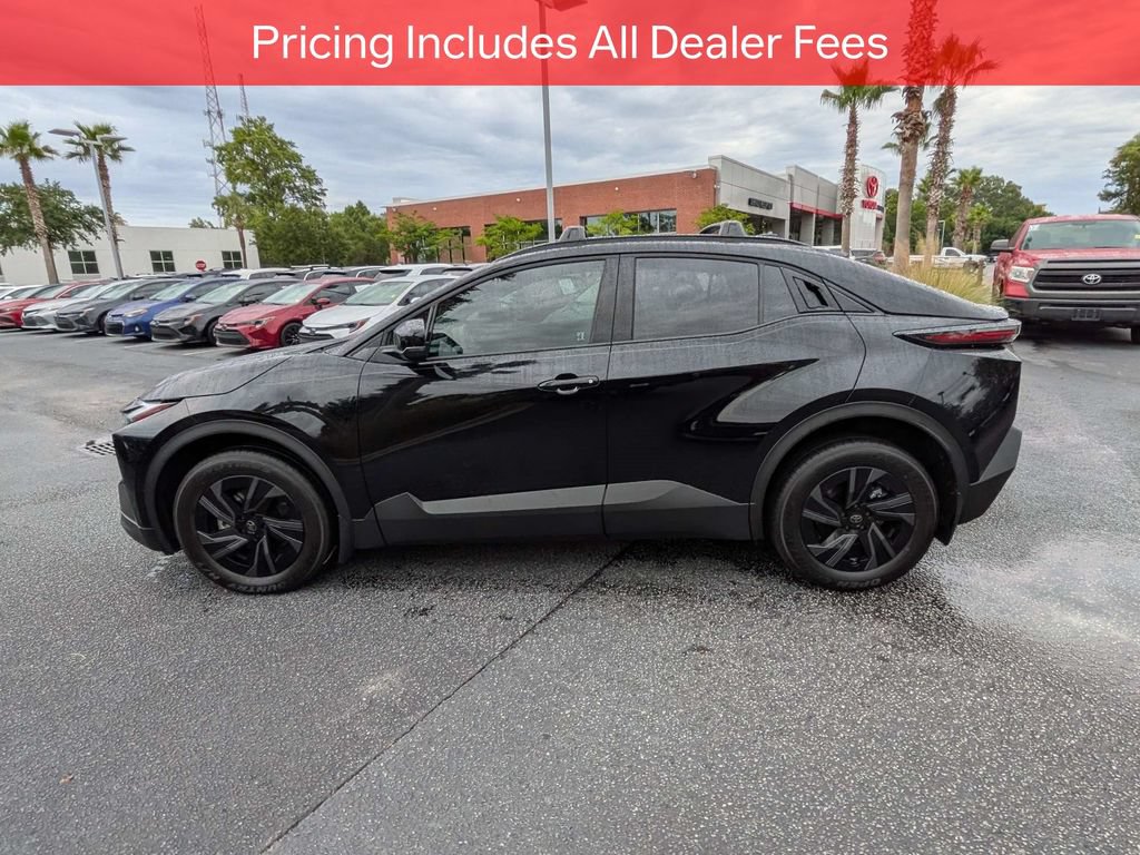 Certified 2026 Toyota C-HR AWD/4WD image 8