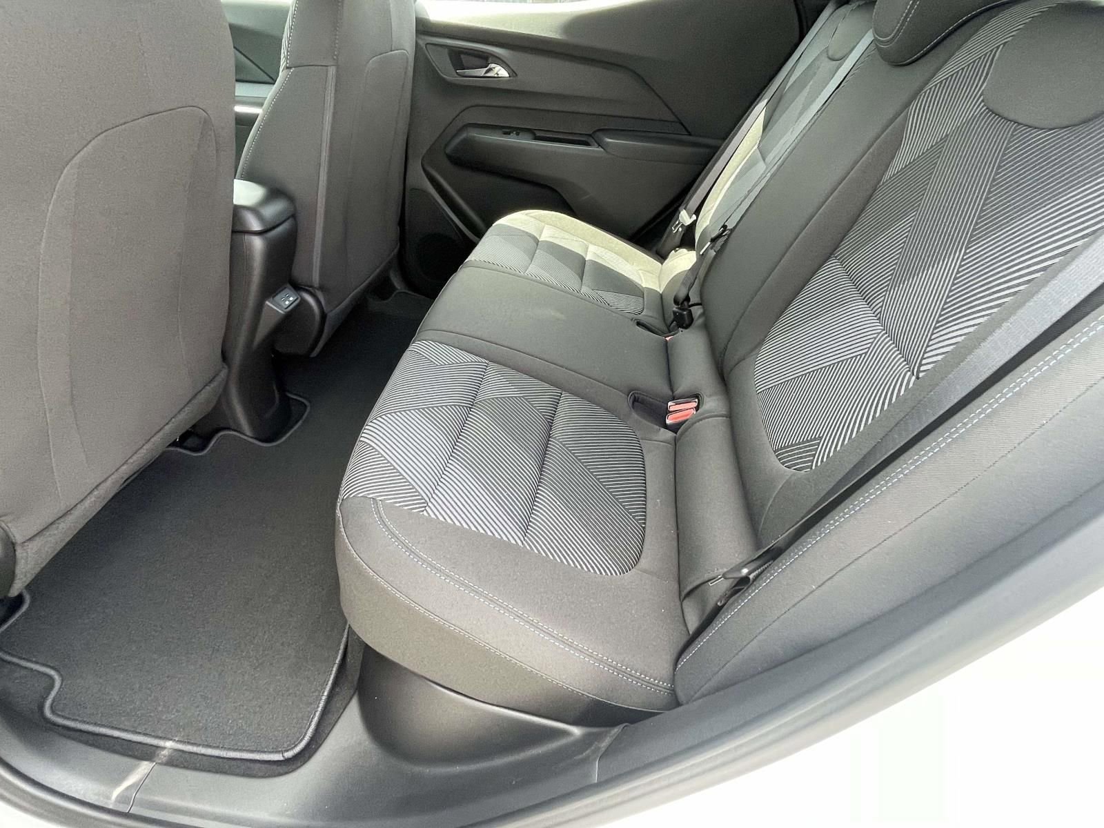 New 2027 Chevrolet Bolt LT FWD image 29