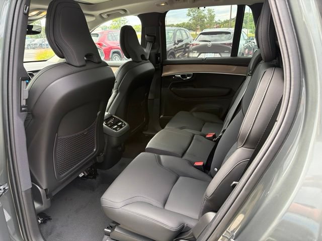 New 2027 Volvo XC90 B6 Plus AWD/4WD image 7
