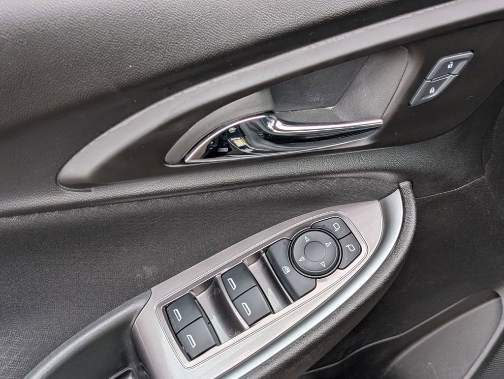 Used 2024 Chevrolet Malibu RS image 22