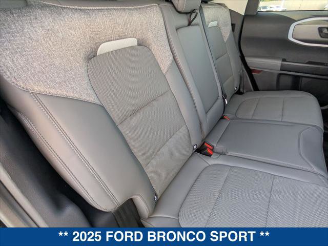 New 2025 Ford Bronco Sport Badlands image 18