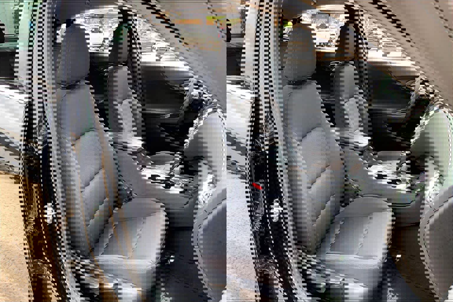 Used 2019 Chevrolet Malibu LT image 9