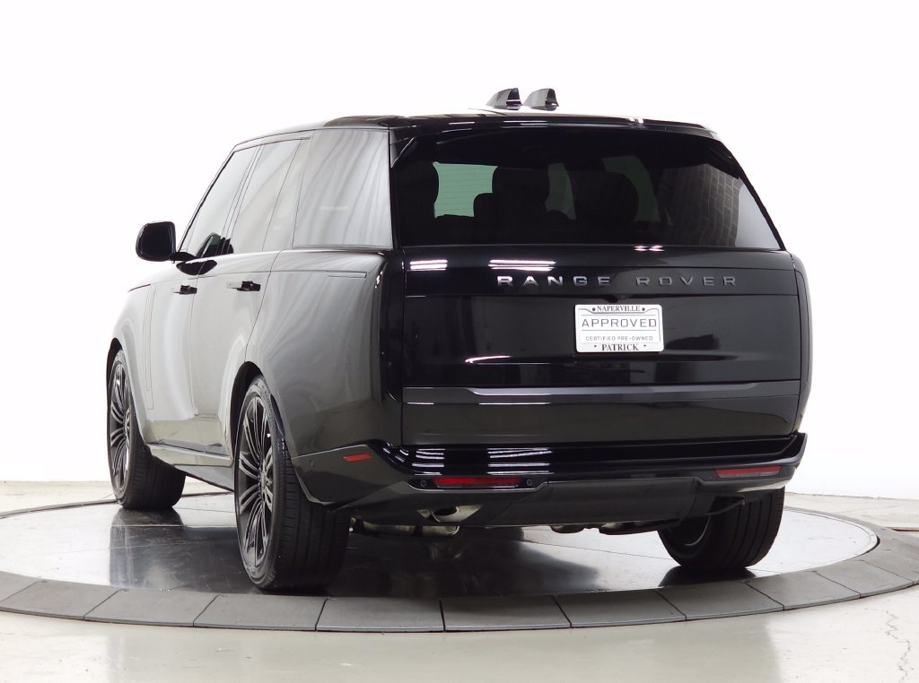 Certified 2026 Land Rover Range Rover SE AWD/4WD image 3