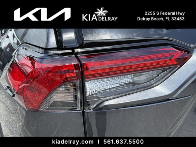 Used 2024 Toyota RAV4 XLE w/ Convenience Package image 7