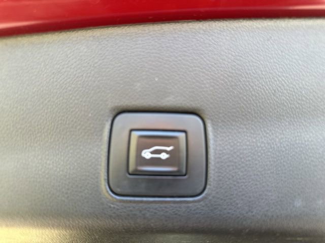 Used 2022 Chevrolet TrailBlazer RS w/ Sun and Liftgate Package AWD/4WD image 20