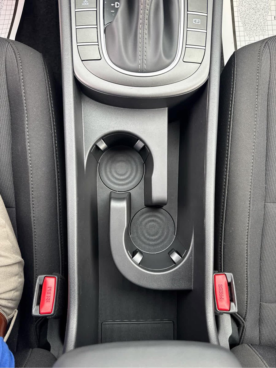 New 2027 Hyundai Kona SE AWD/4WD image 31