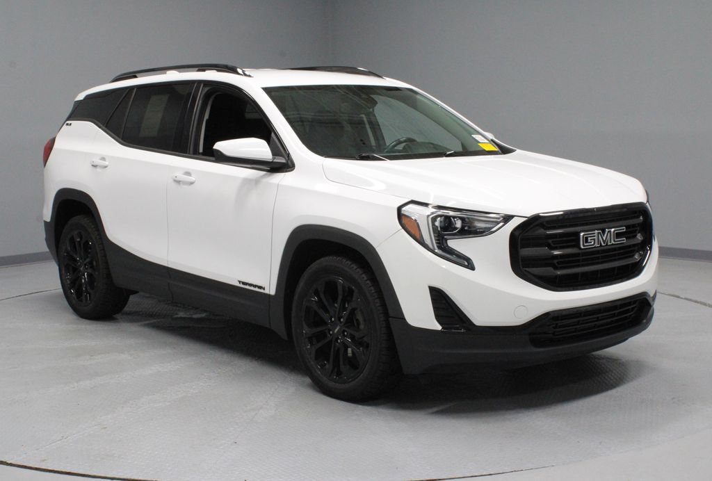 Used 2020 GMC Terrain SLE w/ Elevation Edition FWD image 1