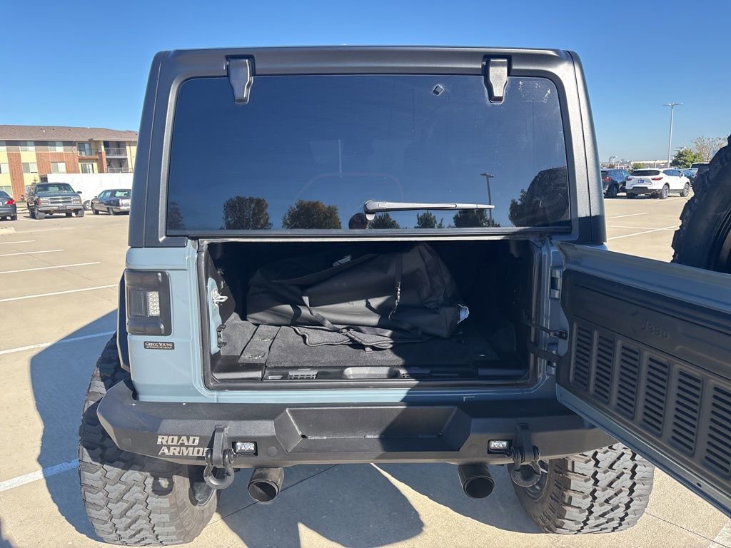 Used 2024 Jeep Wrangler Sport S image 13