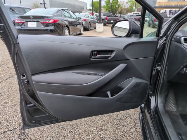 Used 2024 Toyota Corolla LE FWD image 12