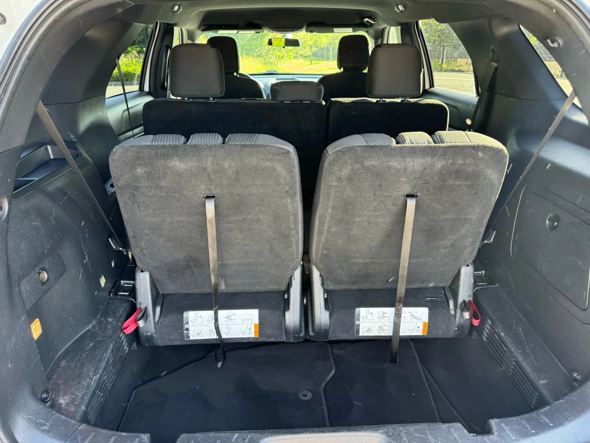 Used 2018 Ford Explorer XLT AWD/4WD image 22