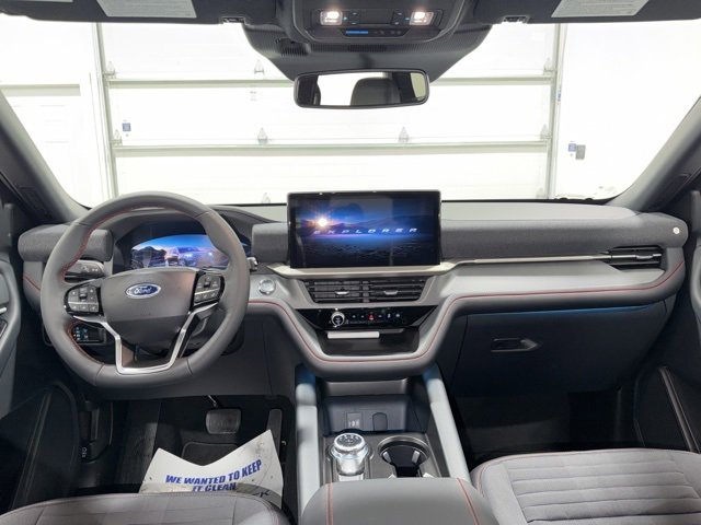 New 2026 Ford Explorer ST-Line w/ ST-Line Street Pack image 9