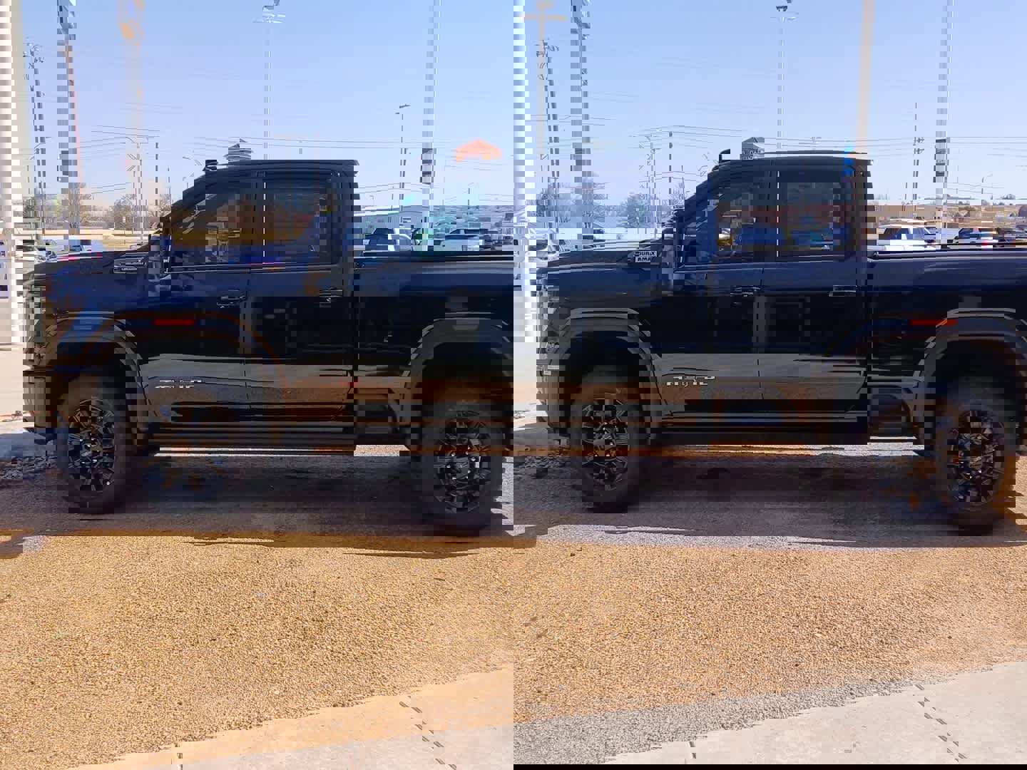 New 2026 GMC Sierra 2500 AT4 w/ AT4 Premium Plus Package image 9