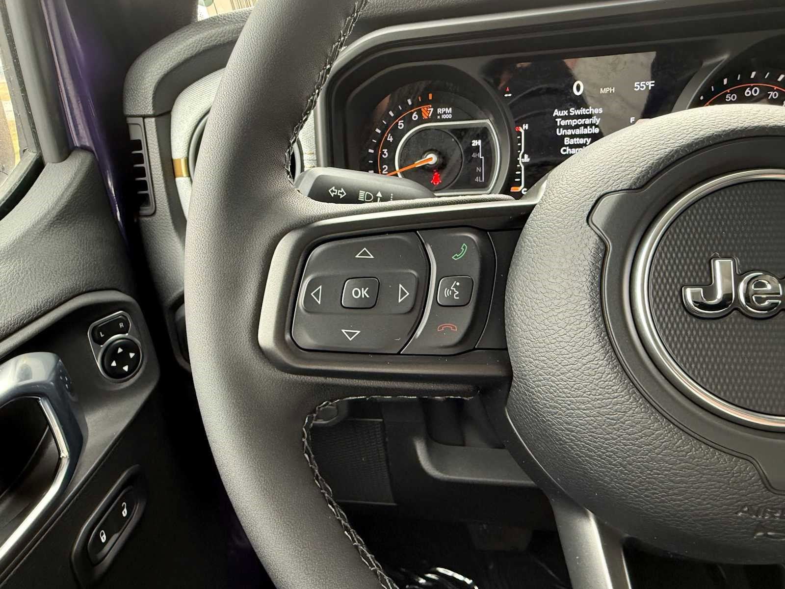 New 2026 Jeep Gladiator Sport AWD/4WD image 10