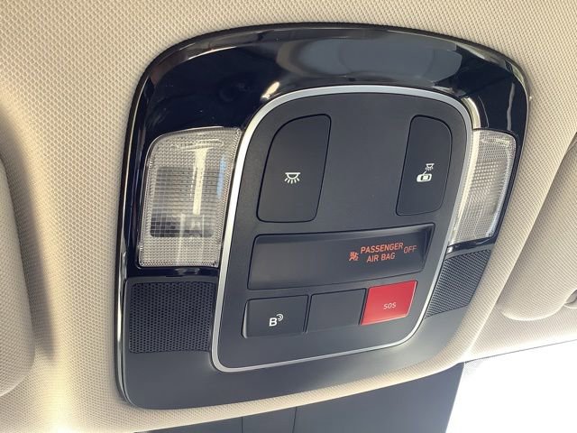 Used 2025 Hyundai Sonata SEL AWD/4WD image 37