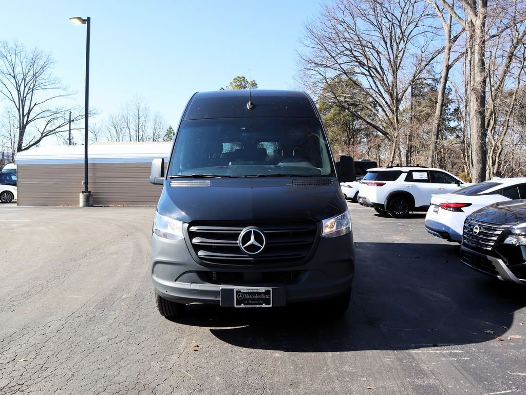 Used 2024 Mercedes-Benz Sprinter 2500 image 5