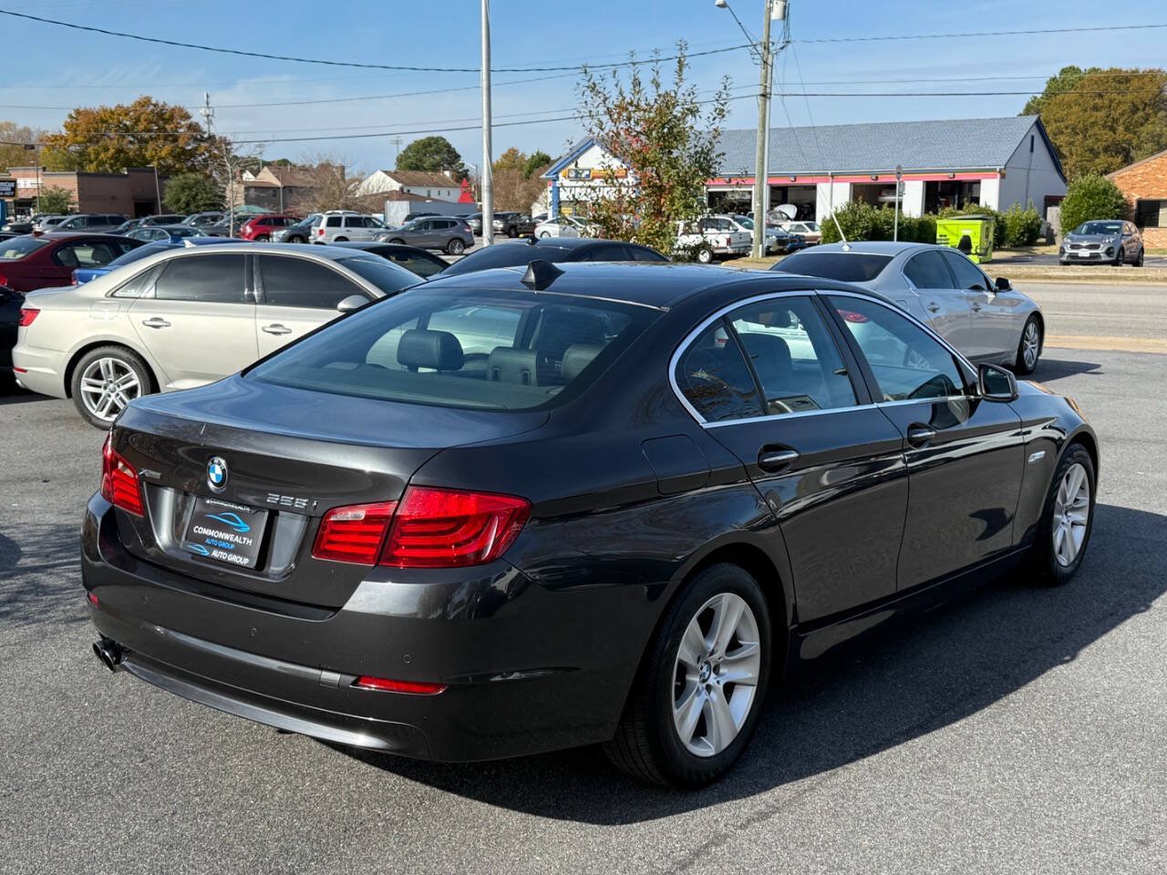 Used 2013 BMW 528i xDrive Sedan AWD/4WD image 4
