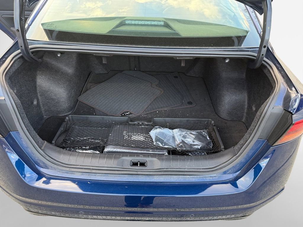 Used 2024 Nissan Altima 2.5 SR w/ SR Premium Package image 25