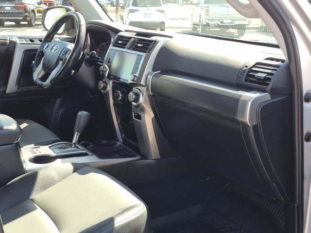 Used 2024 Toyota 4Runner SR5 Premium w/ Moonroof Package RWD image 23