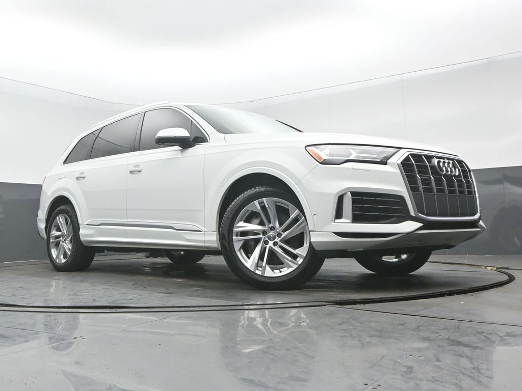 Used 2020 Audi Q7 3.0T Premium Plus AWD/4WD image 27