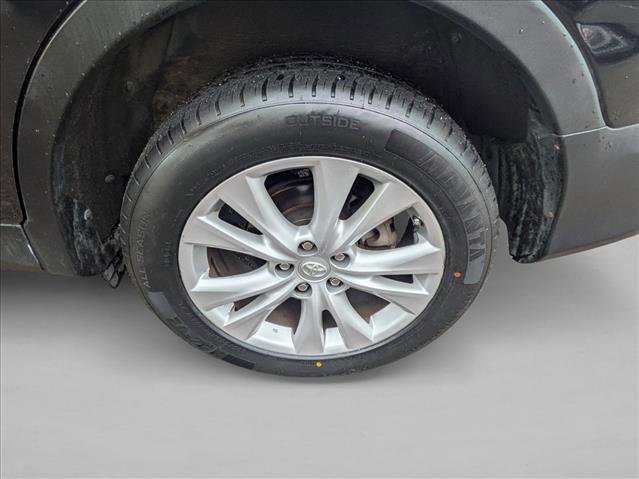 Used 2015 Toyota RAV4 Limited w/ Technology Package AWD/4WD image 9