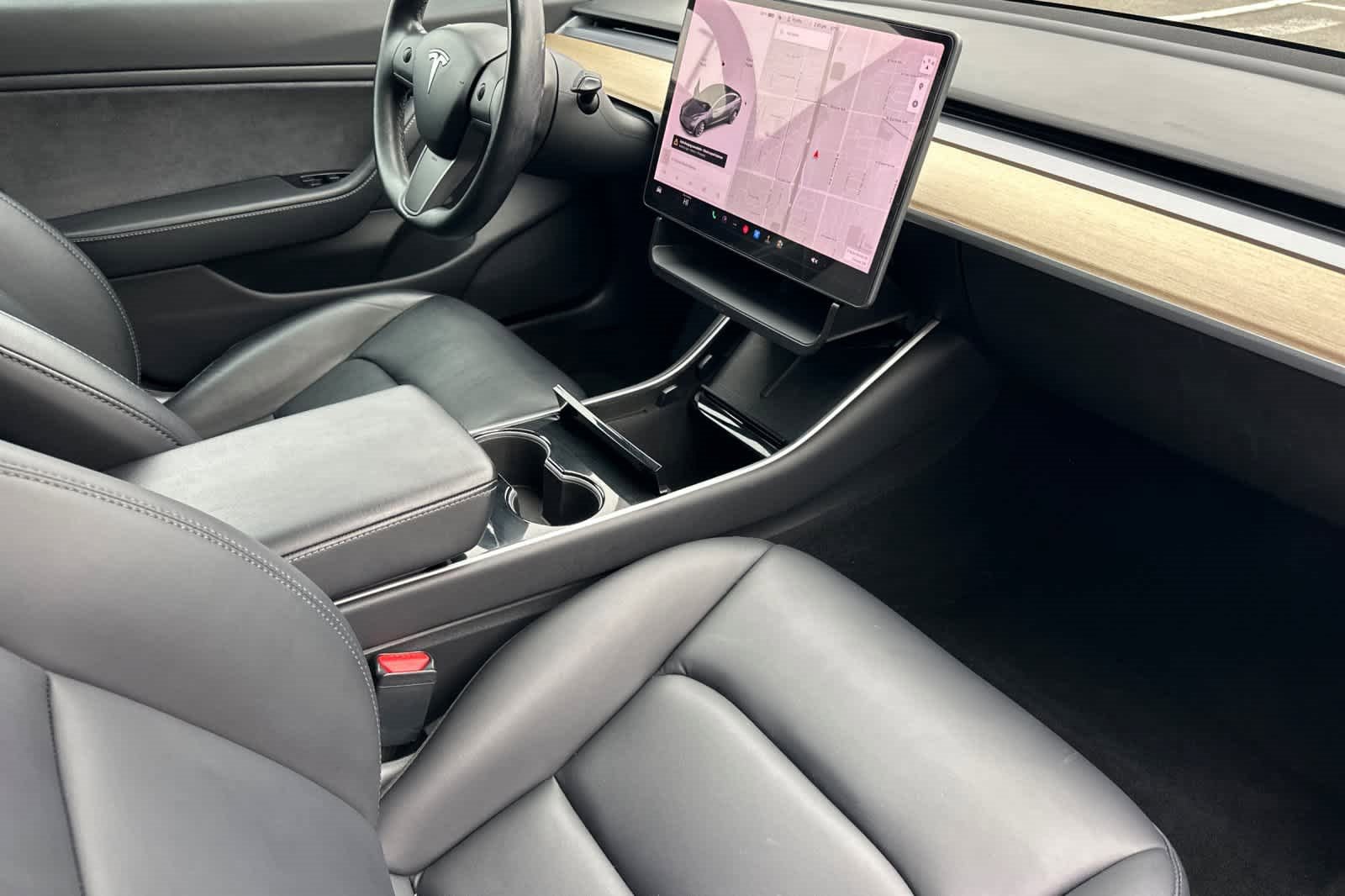 Used 2018 Tesla Model 3 image 15