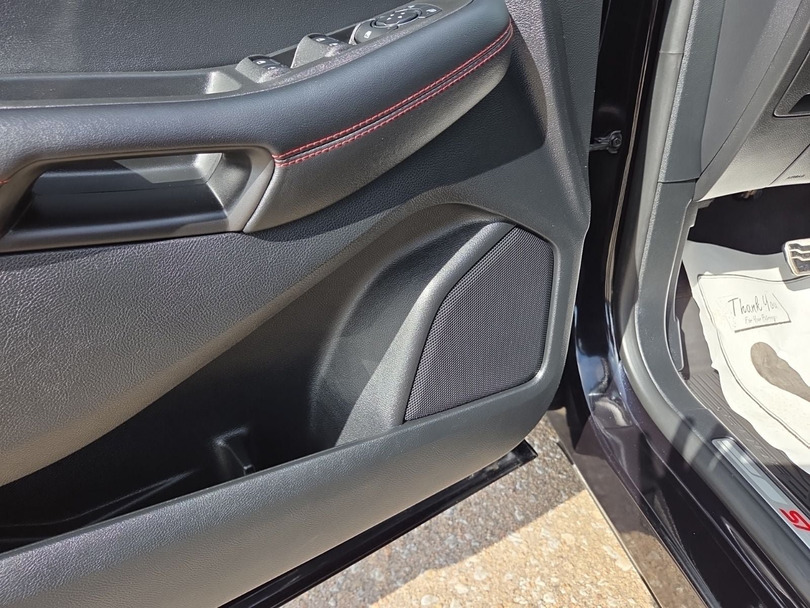 Certified 2024 Ford Edge ST-Line AWD/4WD image 28