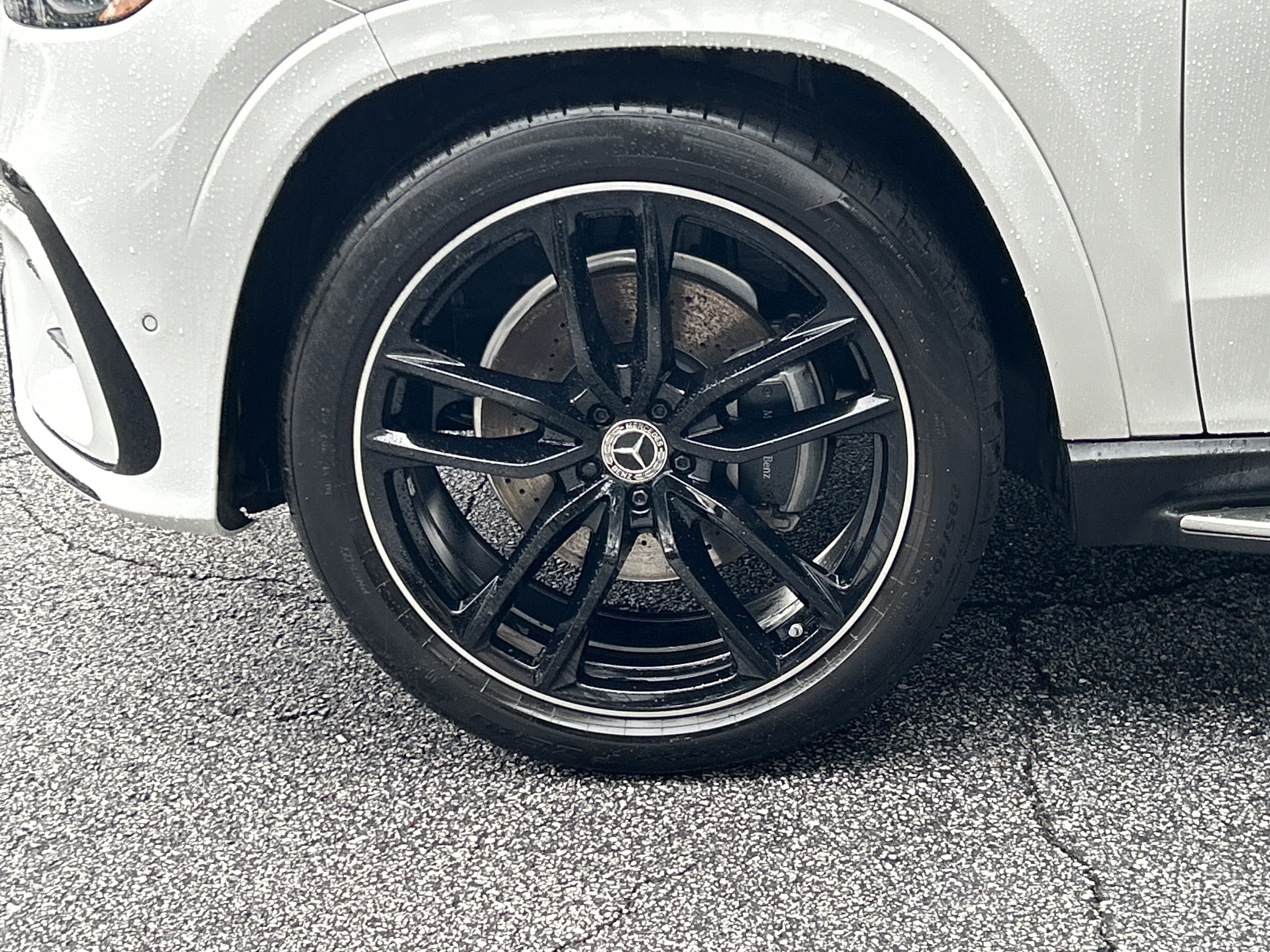 Certified 2025 Mercedes-Benz GLS 450 4MATIC image 17