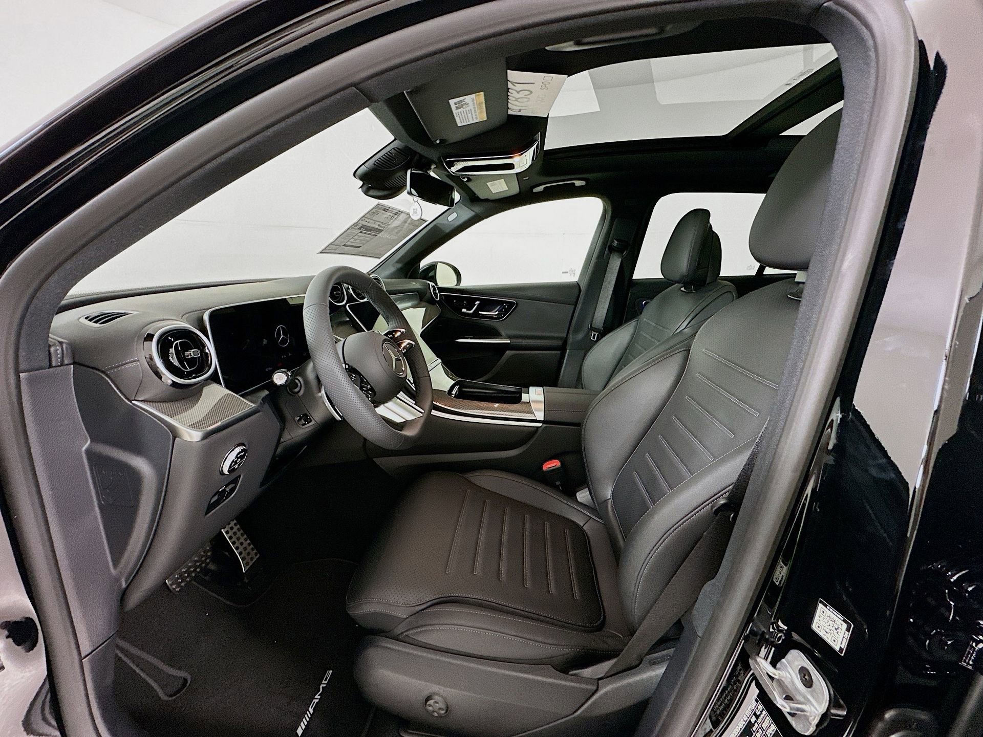 New 2026 Mercedes-Benz GLC 300 image 22